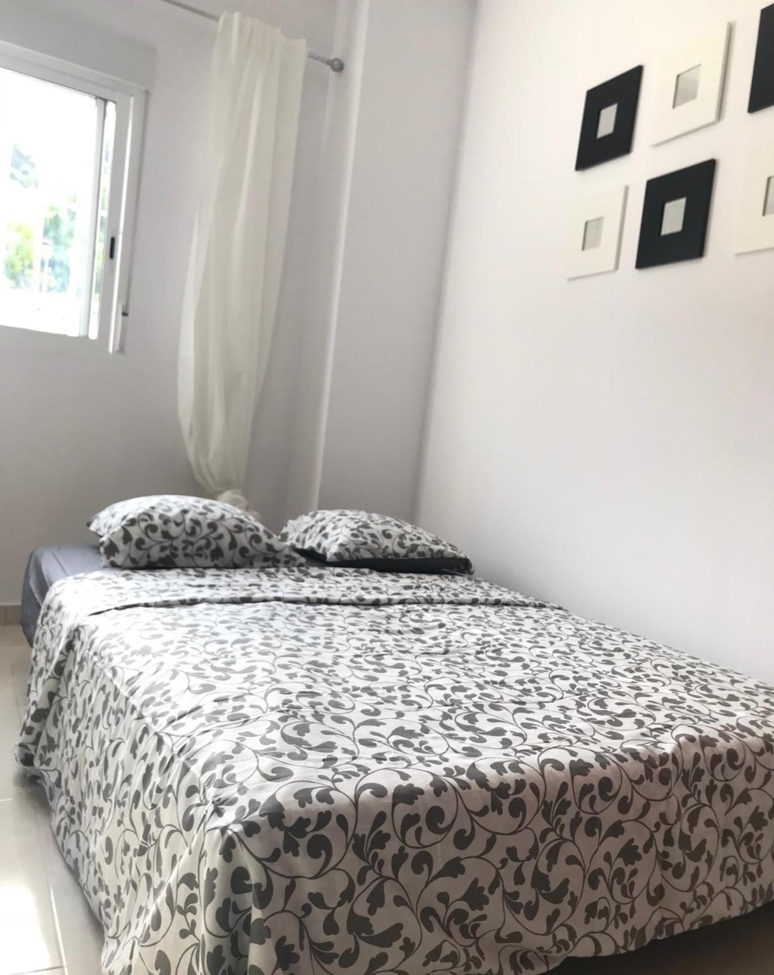 Castle Apartment Alicante Room photo